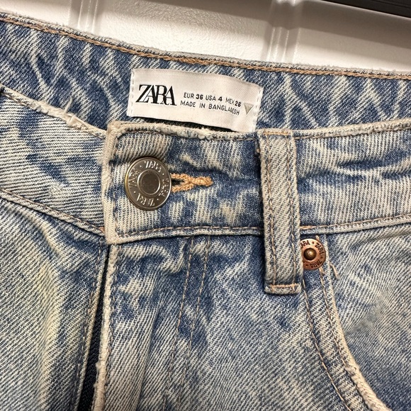 Zara Ripped, Denim, Distressed Jeans Size 4 High-Waisted - Picture 5 of 6